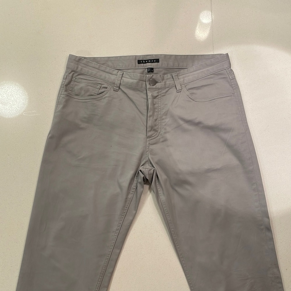 Theory - Chinos & Khakis - 33 Waist - 27 Length